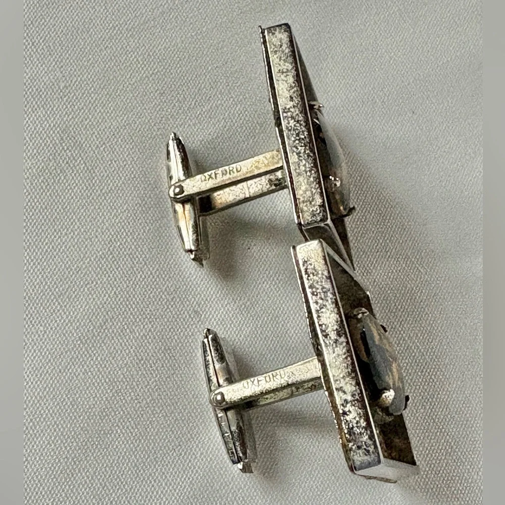 Oxford Vintage Cufflinks with Rickshaw